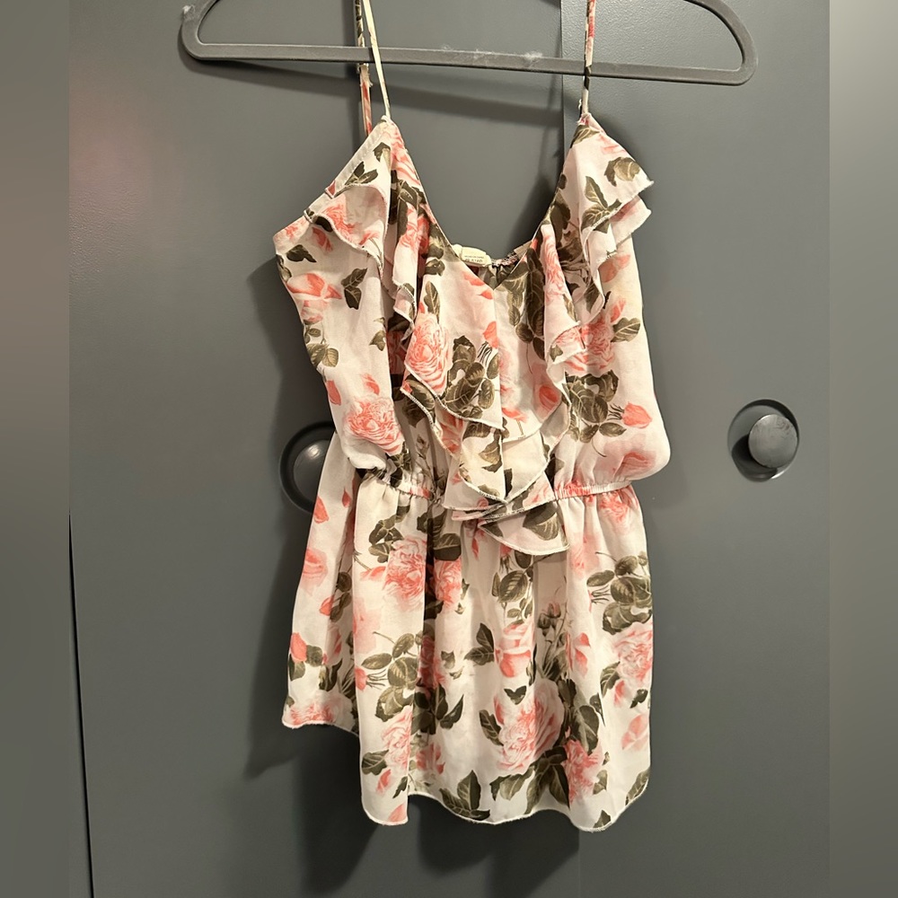 Floral print blouse